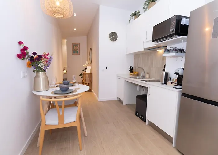 Casa Novi - Close To Beach, Center & Metro * Walencja